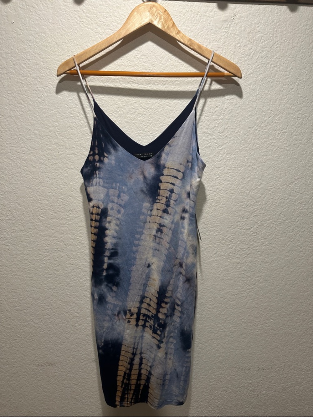 Final Touch Tie-Dye Slip Dress in Navy, blue and beige - Women’s Medium - Picture 2 of 8
